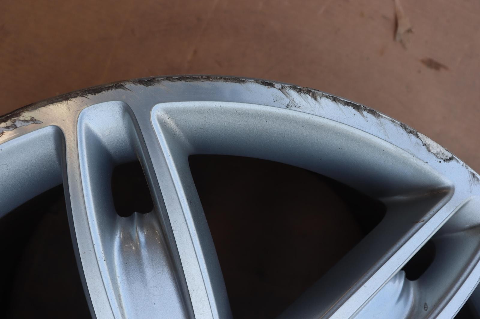 2004-2008 MASERATI QUATTROPORTE WHEEL RIM R20 20X10.5 ET45 OEM