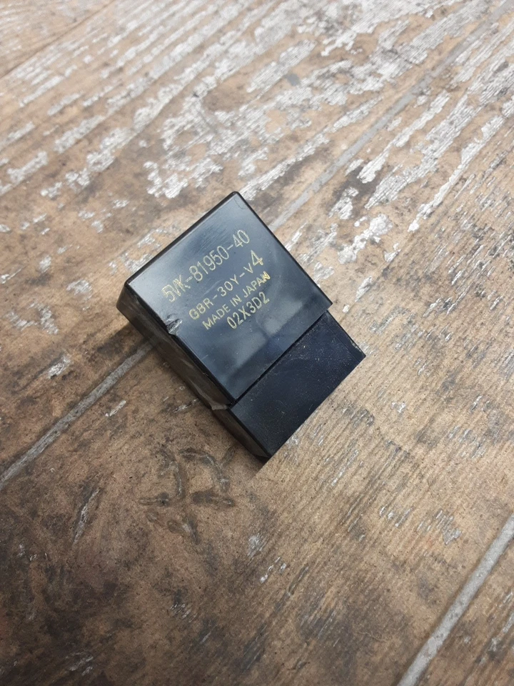 2014 14-17 Yamaha FZ-09 FZ09 MT09 MT-09 Gas Fuel Pump Unit Relay Sensor BR-700 - Image 2 of 4