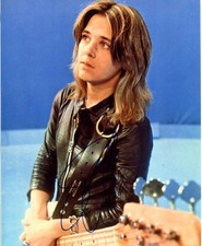 Suzi Quatro SINGER autograph, In-Person signed photo