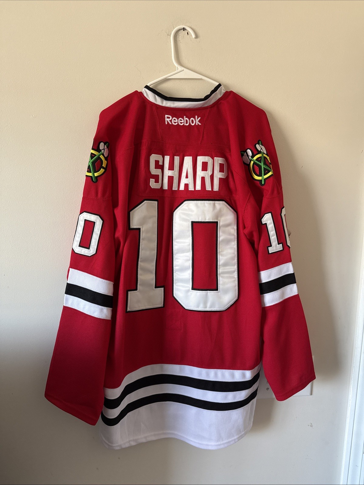 Men’s Reebok CCM VTG Patrick Sharp #10 Blackhawks Authentic Jersey Sz 52 - Red thumbnail 6