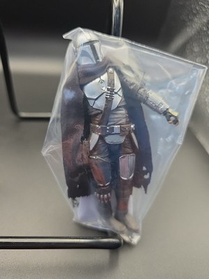 Star Wars HasLab Razor Crest Exclusive Din Djarin Mandalorian Bagged Figure
