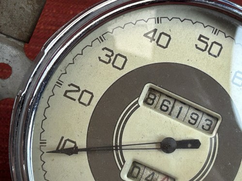 Nice 1937 Ford Standard car speedometer gauge instrument, flathead hot rat rod - Picture 8 of 15