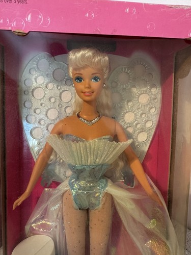 Barbie Bubble Angel Bubble Solution Doll with Magic Wings 1994 Mattel 12443 - Picture 2 of 6