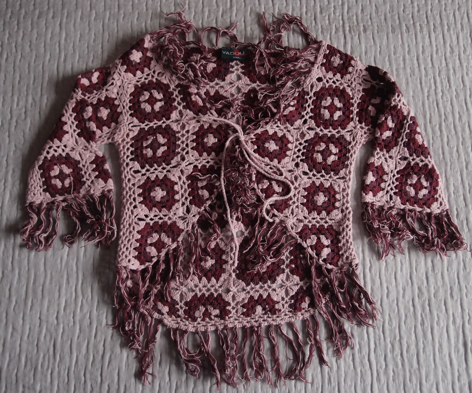 Chaqueta calada flecos Talla S . COMBINO ENVÍOS