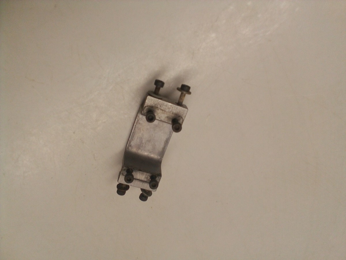 Genuine Hirobo Shuttle 30 ZX Engine Mount RC Helicopter | eBay