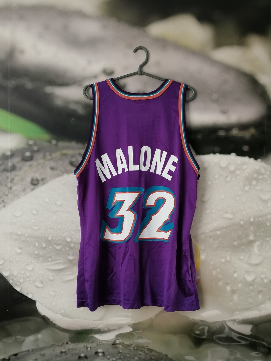 グッドシャーロット MADE 44 バスケットボールシャツ Ｌサイズ USA製 Vintage Champion Utah Jazz #32 Karl K Malone Size 44 White