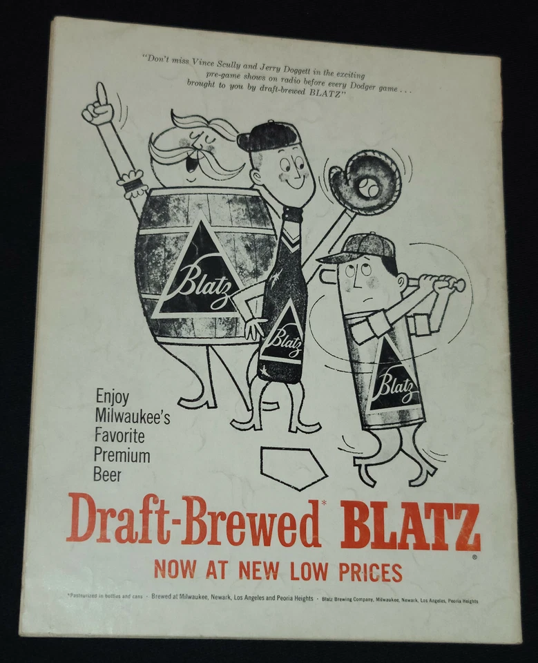 1962 - LOS ANGELES DODGERS - MLB - SOUVENIR YEARBOOK - ORIGINAL - Image 2 of 4