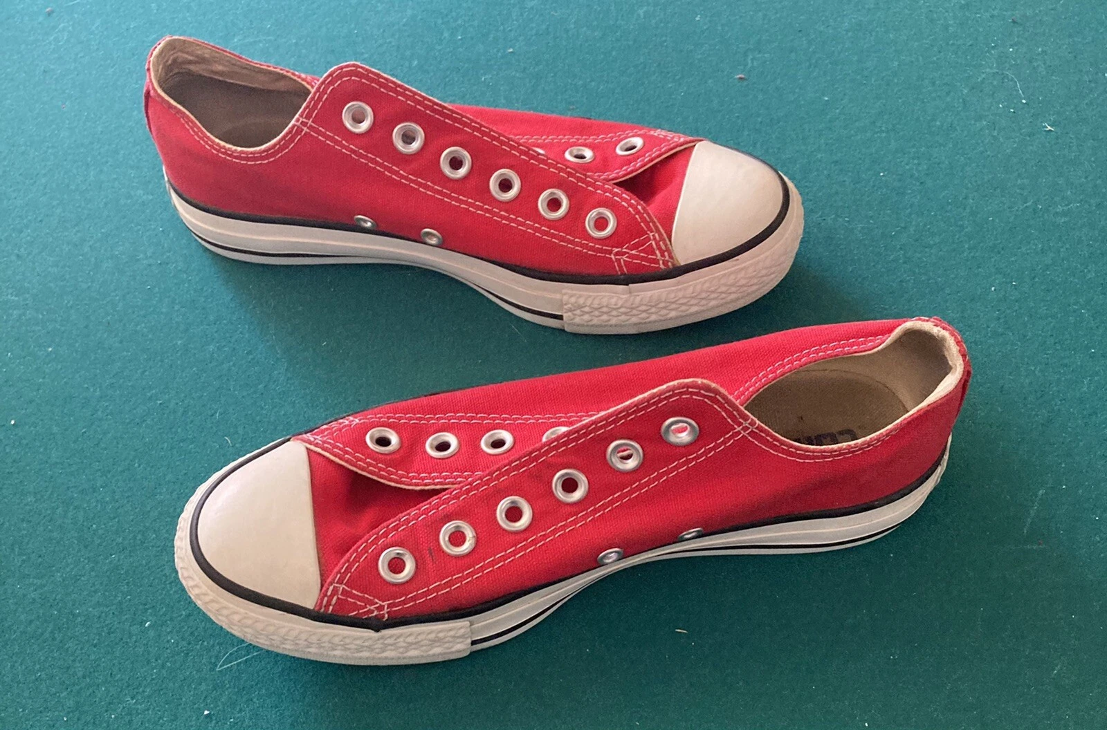Scarpe Converse All Star taglia 5 uomo 7 donna colore rosso senza lacci ottime condizioni
