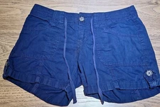 SO Women's Cuffed Shorts Size 9 Navy Blue 100% Cotton 