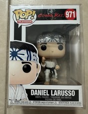 Funko Pop! Figura Vinilo Cobra Kai Daniel LaRusso #971 2020 en Protector