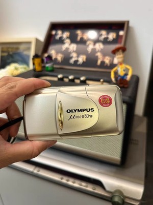 Olympus Stylus Epic Zoom 80 VF MJU II 35mm Point Shoot Camera