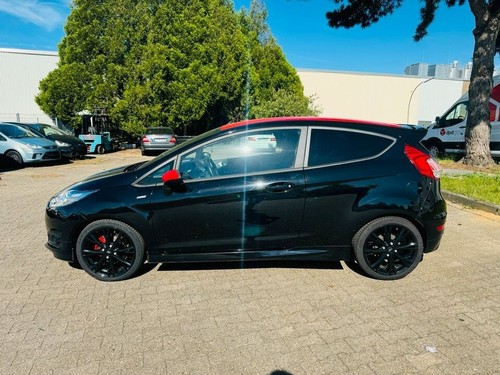 Ford Fiesta 1,5 TDCI 70kW ST-Line Red ST-Line Red - Bild 5 von 12