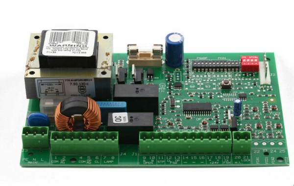 Carte électronique pour automatisme de portail 12v