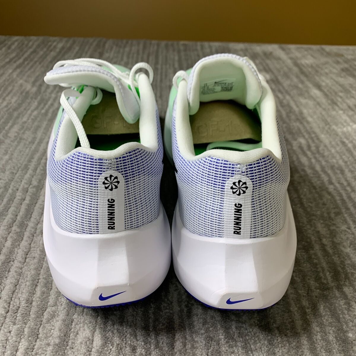 Nike Zoom Fly 5 Running Shoes Mens 11 White/Black-Green Nike Zoom Fly 5 Running Shoes Mens 11 White/Black-Green