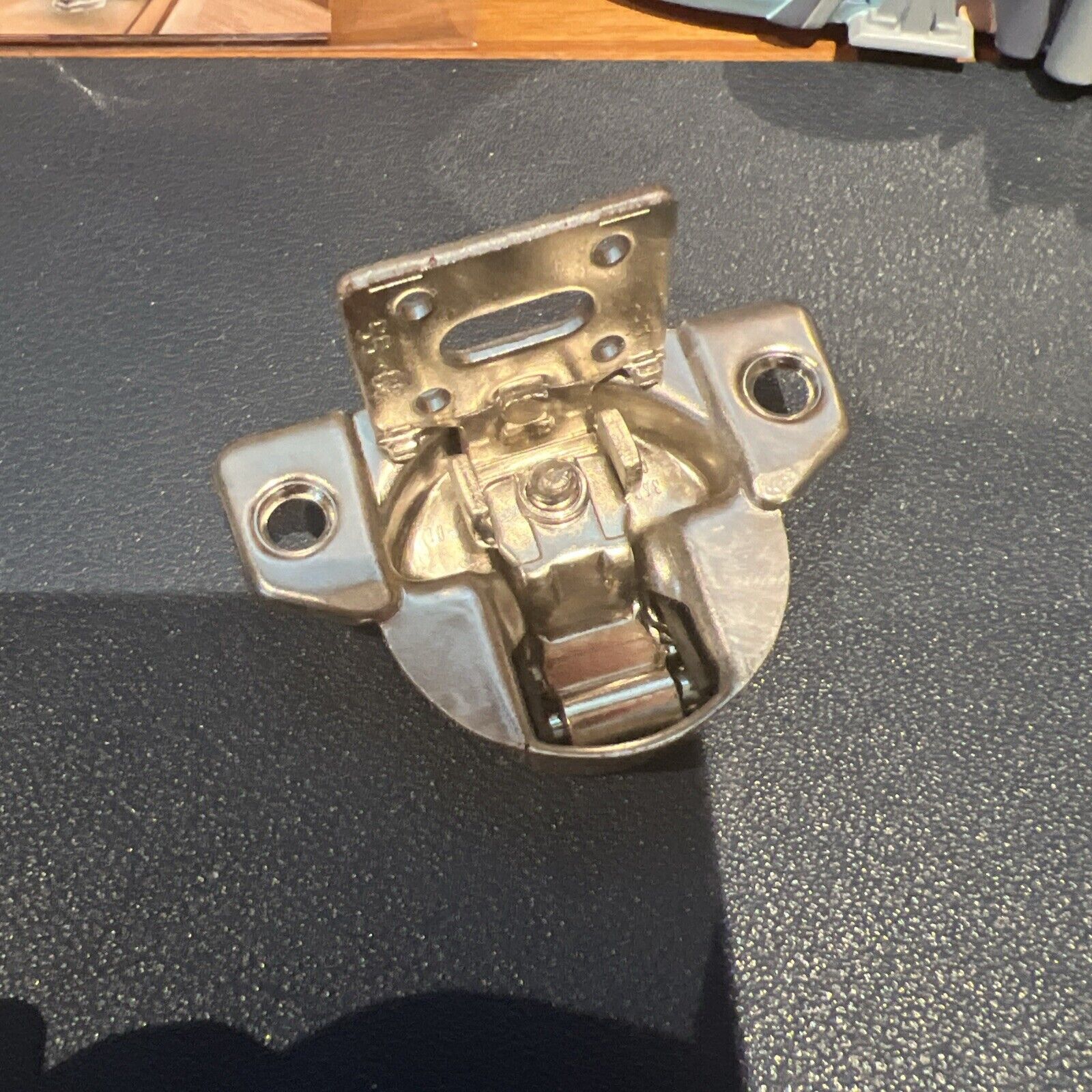 Picture 1 of 4