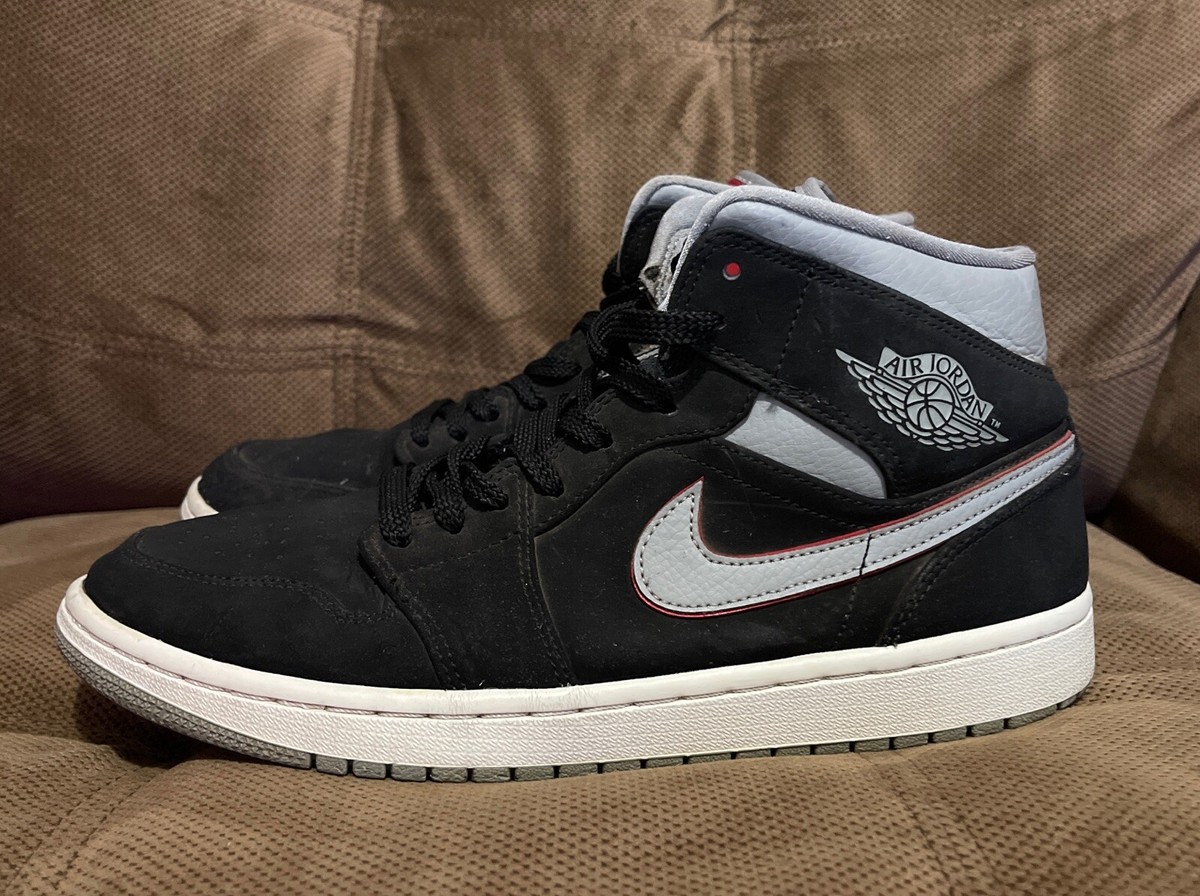 Nike AIR JORDAN 1 MID 9.5 ブラック ジョーダン Men's Size 9.5 Nike Air Jordan 1 Mid Shoes Black Metallic
