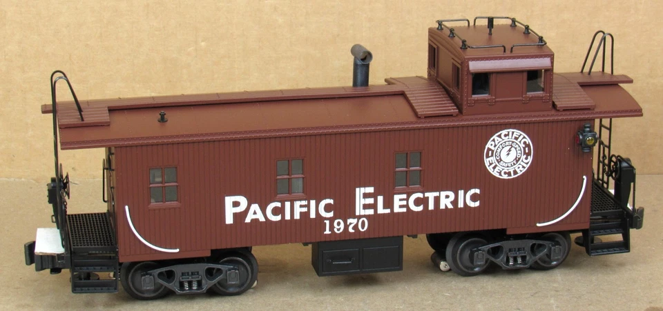 K-Line K616-4031 Pacific Electric Wood-Sided Caboose w/Smoke O-Gauge NIB - Image 2 of 4