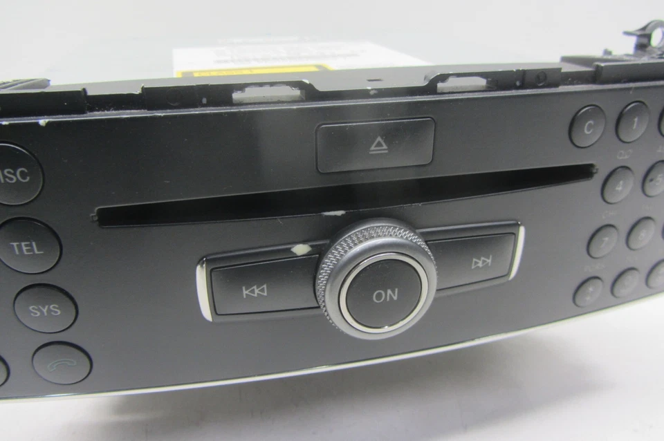 Mercedes W204 Autoradio CD-Player Radio A2048700594 - Bild 2 von 4