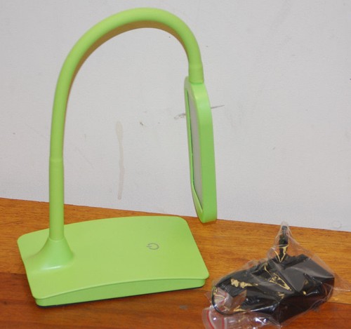 "Green" Ivy LED USB Desk Lamp by TW Lighting - Picture 3 of 10