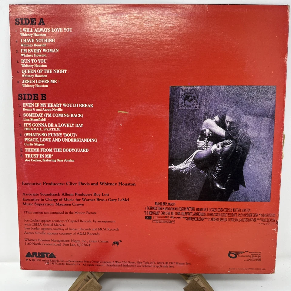 WHITNEY HOUSTON THE BODYGUARD ORIGINAL SOUNDTRACK 1992 JAMAICA  VINYL/LP AST9068 Foto 2 de 4