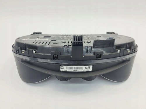 Opel Insignia A 2008 Diesel Geschwindigkeitsmesser Cockpit 13333344 OMC8778 - Bild 2 von 3