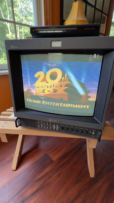 Sony Pvm-14m4u Trinitron 14