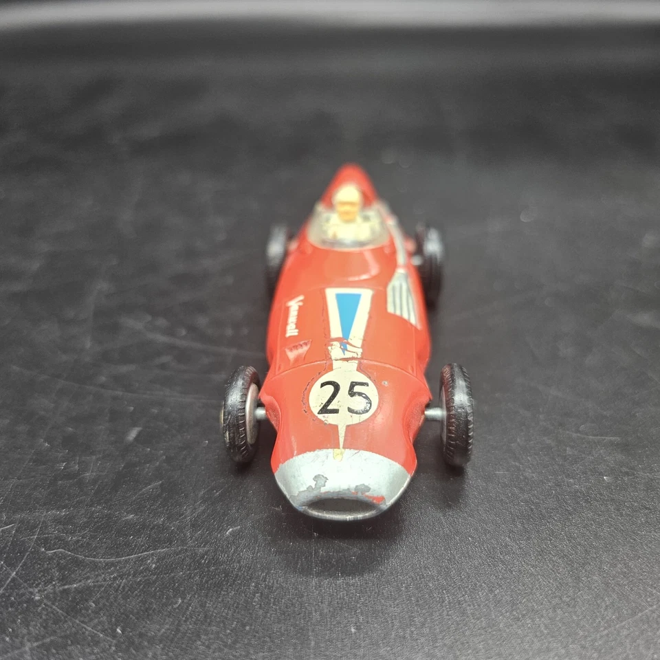 CORGI TOYS #150s VANWALL FORMULA 1 RACING CAR Original Vintage Toy Diecast - Image 3 of 4
