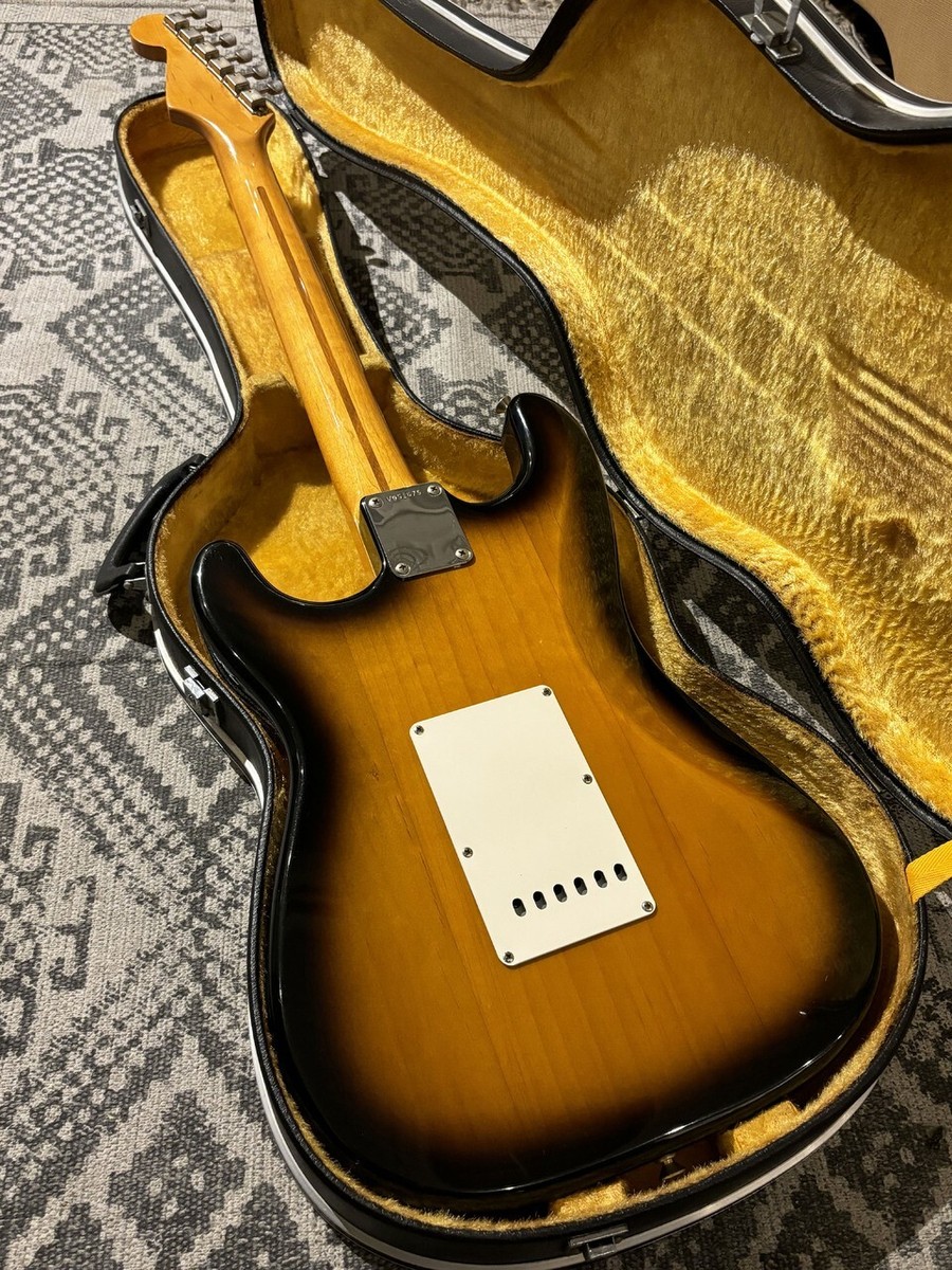 【10797】Fender USA American Fender 1991 American Vintage 57 Stratocaster 2SB electric