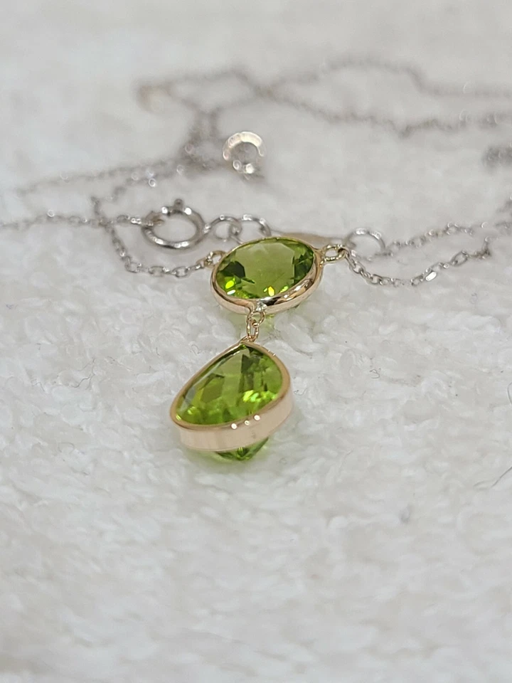 14k White Gold Necklace With Genuine Peridot Stones 18 Inches - Image 3 of 4