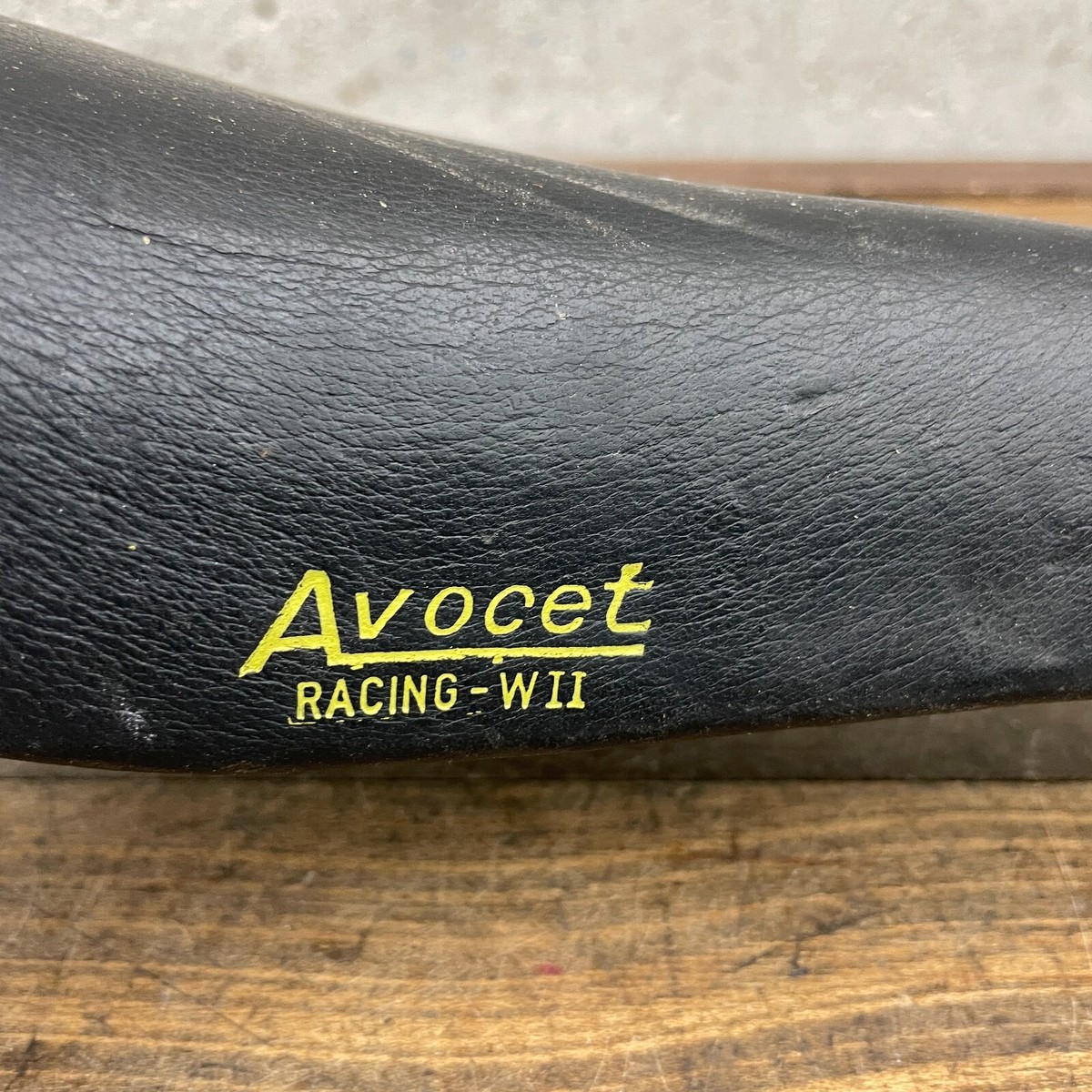 Vintage Avocet Racing WII Seat Womens Saddle Tour Road Bike Wide