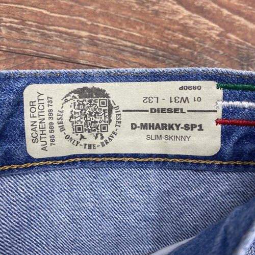 DIESEL Mharky Men Jean W31xL32 Slim Skinny Fit Bleached Cow Print Distressed NWT - Picture 3 of 8