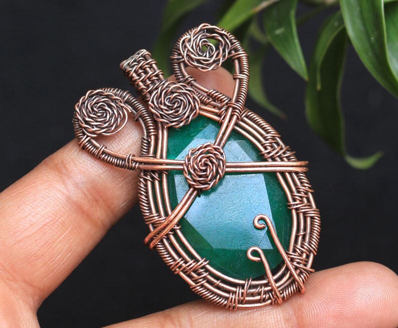 Heart Design Copper Wire Wrap Jewelry Handmade Emerald Gemstone