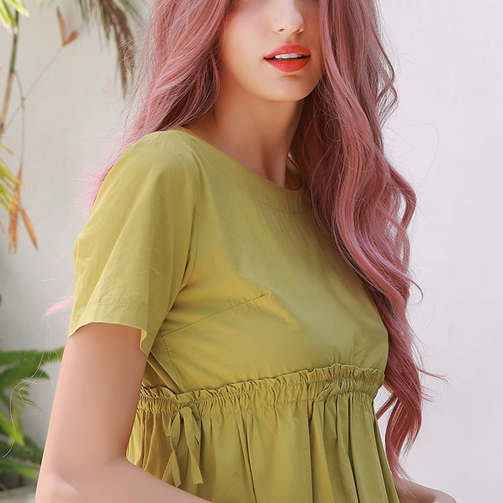 LC313 Long Wavy Wig Pink Middle Part Curly Full Hair Synthetic Cosplay Costu