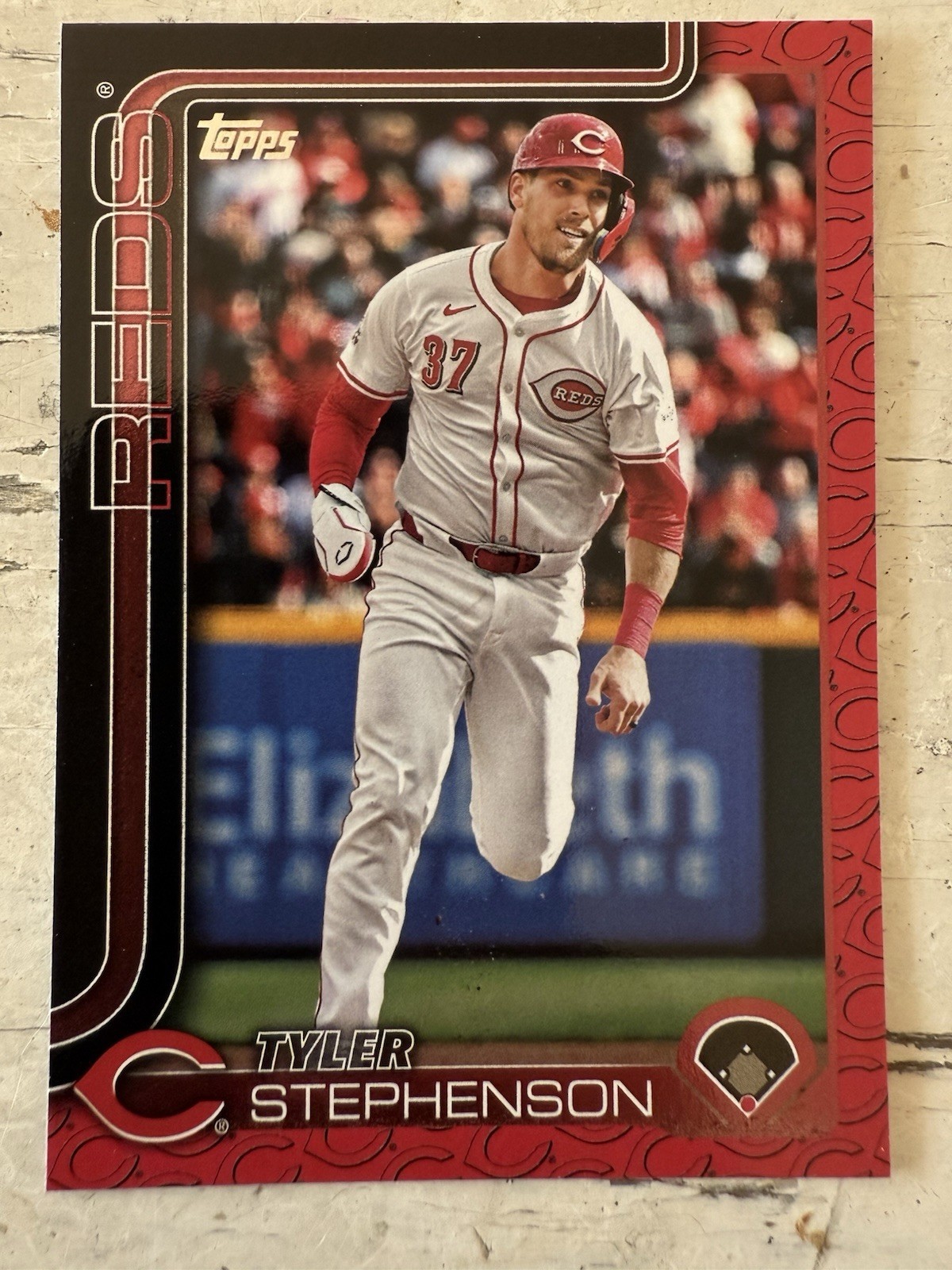 2025 Topps Series 1 Tyler Stephenson #31 TEAM COLOR BORDER SP  Cincinnati Reds
