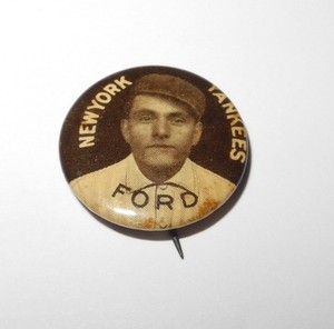 1910-12 Sweet Caporal Baseball Coin Pin Russ Ford New York Yankees Large Letters