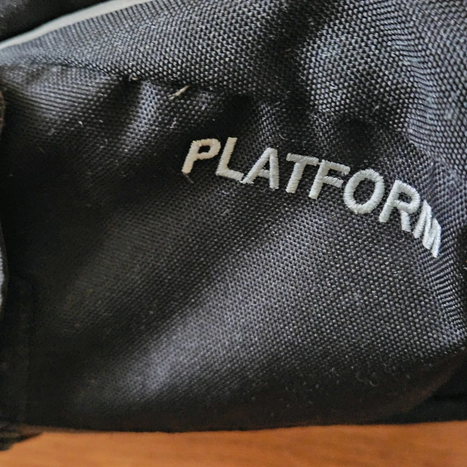 Bolso Mochila Negro Grande para Laptop Kelty Foto 4 de 4