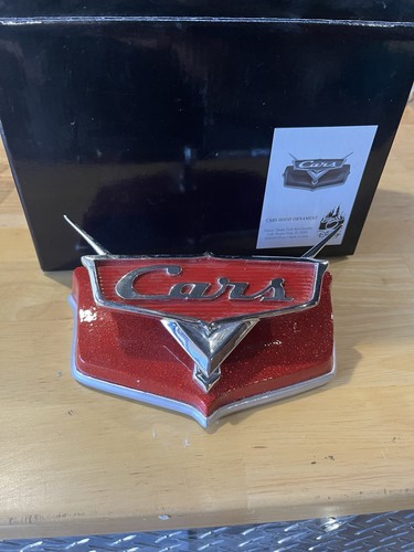 Disney Cars Land Hood Ornament Visitenkarten Halter Parks Chip Foose Pixar