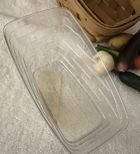 Longaberger 2003 Mini Vegetable Basket, Protector & faux vegetables- 5" x 3" - Picture 2 of 6