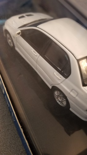 AUTOart 1:43 White Mitsubishi Lancer EVO VII, 57162 - Picture 2 of 4