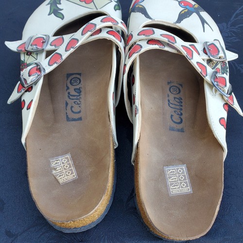 Cella Clog Shoes Women's SIze 38 7-8 White Birds Hearts Love Letter Cross Strap - Picture 7 of 15