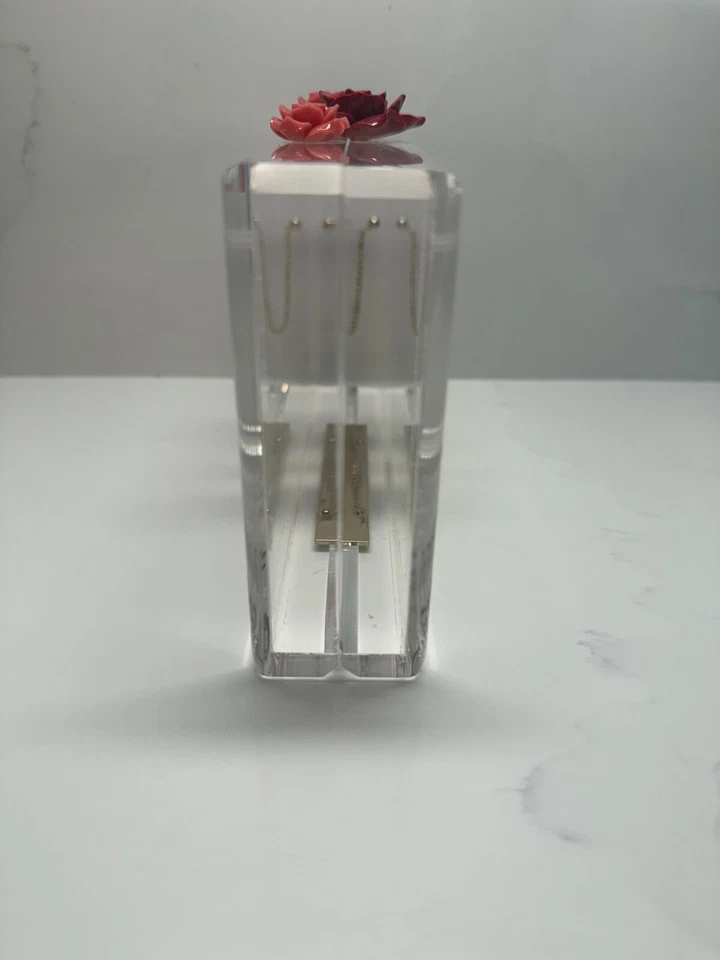 ШАРЛОТТА ОЛИМПИЯ АКРИЛОВЫЙ ЦВЕТОК КЛАТЧ - Изображение 3 из 4