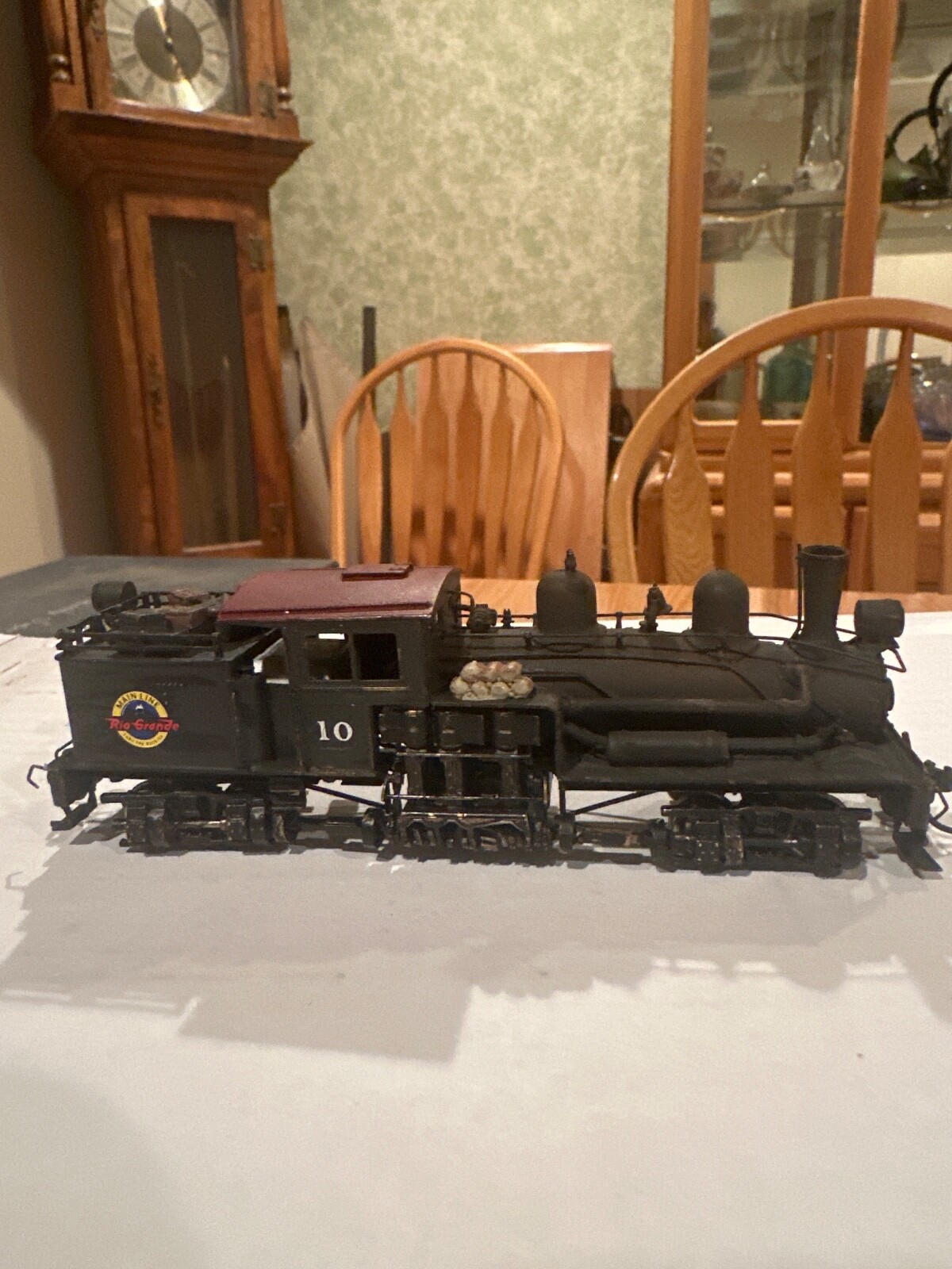 Picture 2 of 10
