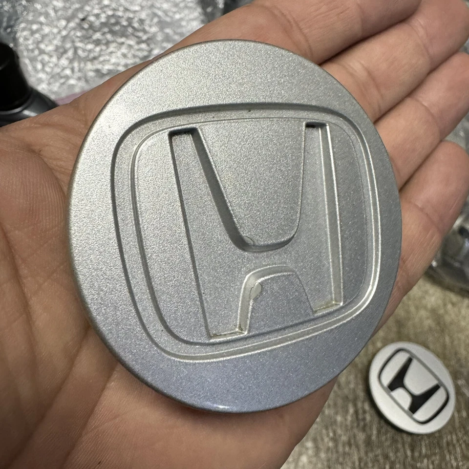 Cubierta de tapa central HONDA RIDGELINE ELEMENT ACCORD CIVIC p/n 44732-SJC-A500 Foto 2 de 3