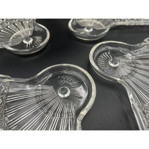 VTG Anchor Hocking Daisy and Button Pressed Glass Fan Snack Plates Set of 4 - 第 6/9 張圖片