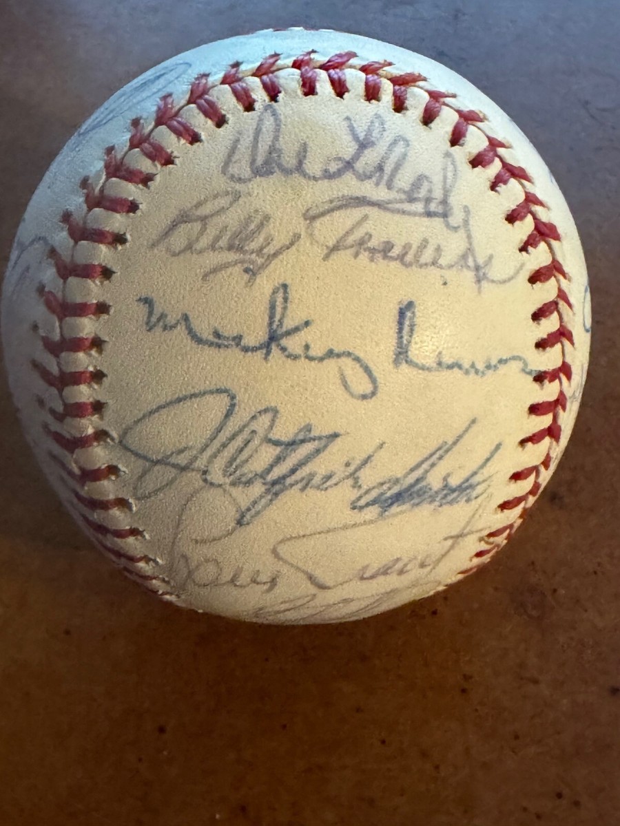1976 American League Baseball All Star Signed Baseball (19
