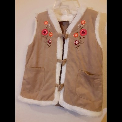 Boho Hippie Eskimo Tan Embroidered Faux Fur Lined Toggle Vest Girls Size 4T