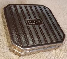 1940s Coty Silver Ladies Compact 2  X 2   Bei...