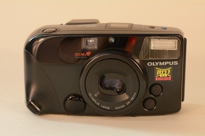 Olympus IZM 220 Quartzdate 38-80mm Point and shoot Camera - for parts or repair