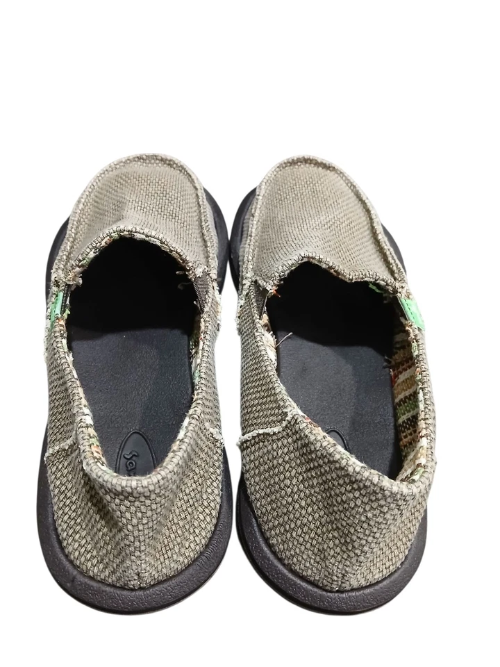 Sanuk 米色一脚蹬乐福鞋儿童大男孩 4 码休闲正装鞋 — 第 2/4 张图片