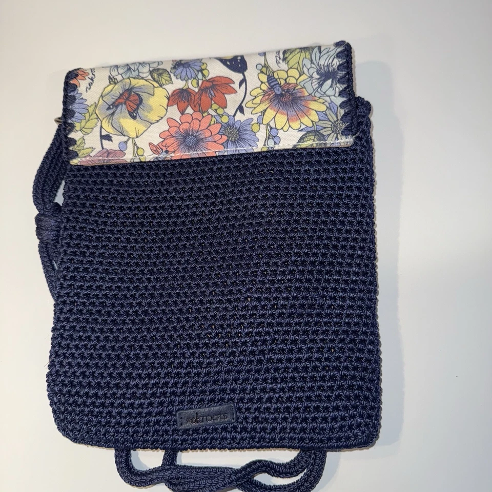 Bolso Bandolera Sakroots Azul Marino Estampado Mariposa Crochet Foto 3 de 4